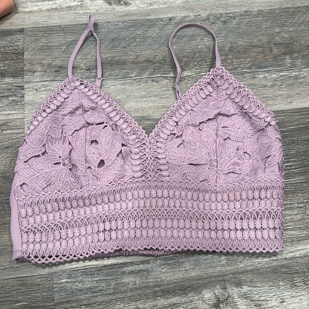 purple floral design tank top with cinched backing